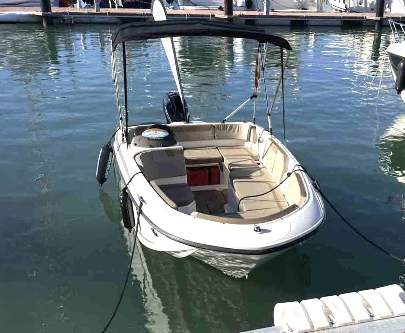 alquiler de lanchas en sitges sin titulo